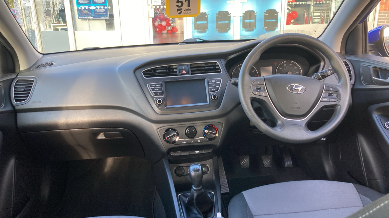 Hyundai i20 1.2 MPi S Connect 5dr Petrol Hatchback